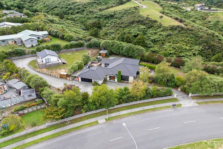 Photo of property in 87 Kirton Drive, Riverstone Terraces, Upper Hutt, 5018