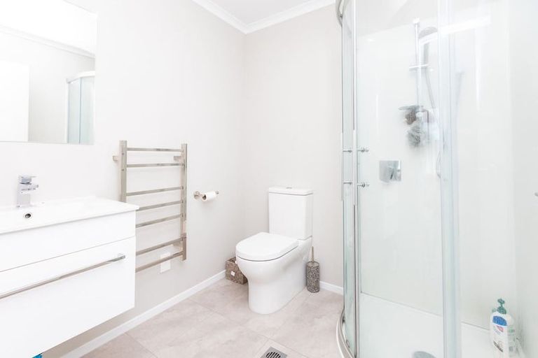 Photo of property in 8 Anna Jean Crescent, Flagstaff, Hamilton, 3210