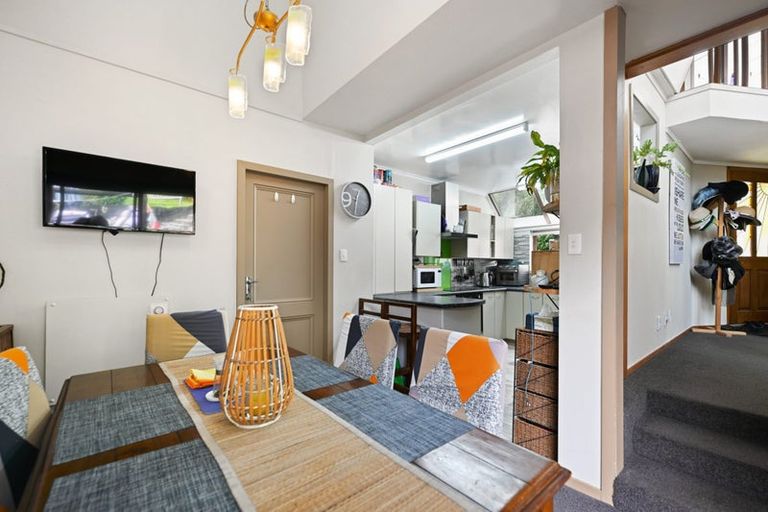 Photo of property in 18 Wordsworth Street, Leamington, Cambridge, 3432