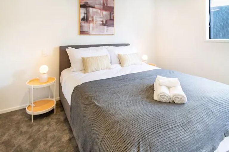 Photo of property in 701 Massey Road, Mangere, Auckland, 2022