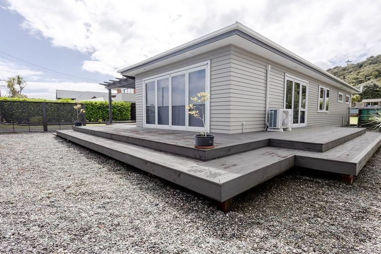 Photo of property in 187 Main South Road, Karoro, Greymouth, 7805