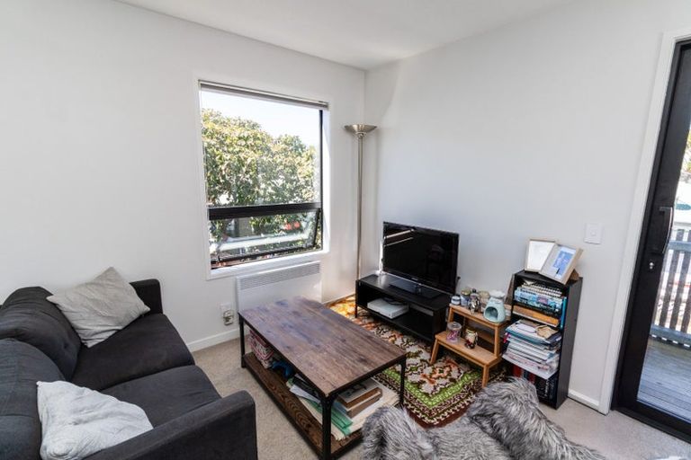 Photo of property in 17u3 Nairn Street, Mount Cook, Wellington, 6011