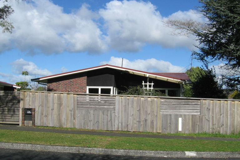 Photo of property in 24 Parkland Crescent, Te Kamo, Whangarei, 0112