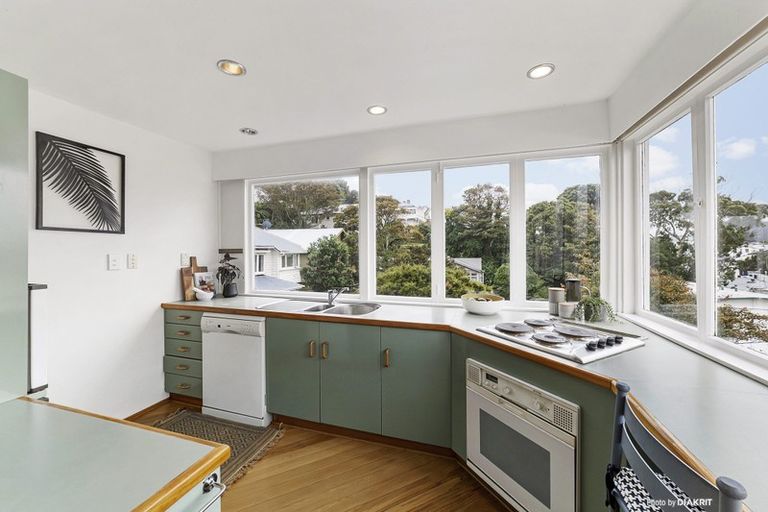 Photo of property in Ambassador Flats, 6/7 Maurice Terrace, Te Aro, Wellington, 6011