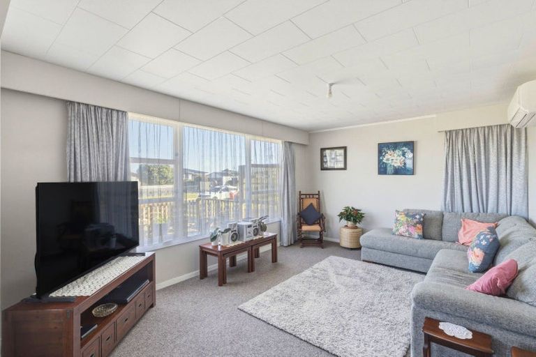 Photo of property in 172 Karaka Street, Castlecliff, Whanganui, 4501