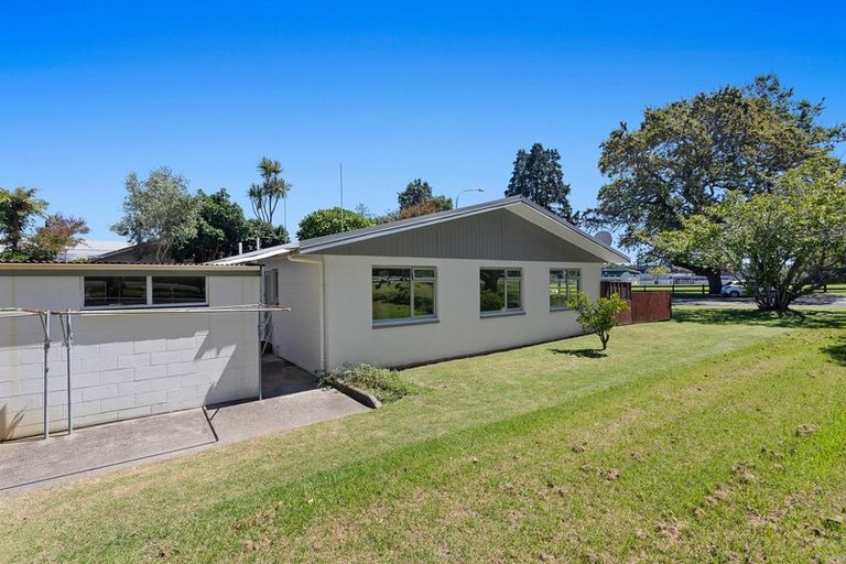 Photo of property in 2/9 Goulstone Road, Whakatane, 3120