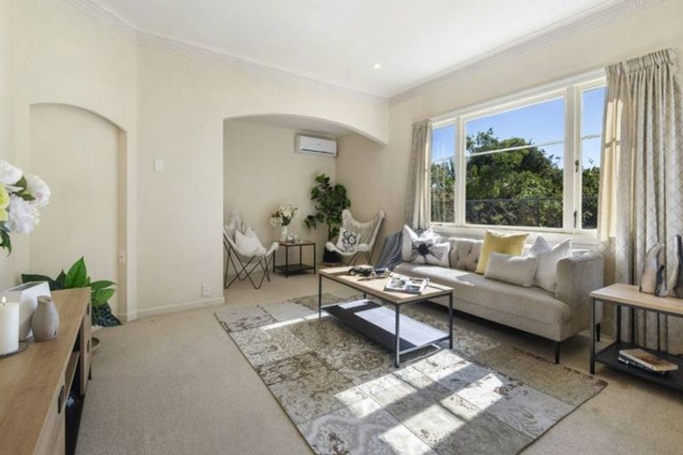 Photo of property in 1/26 Queens Parade, Devonport, Auckland, 0624