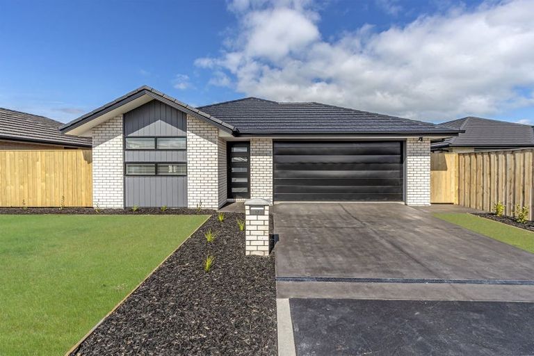 Photo of property in 17 Harness Way, Rolleston, 7615