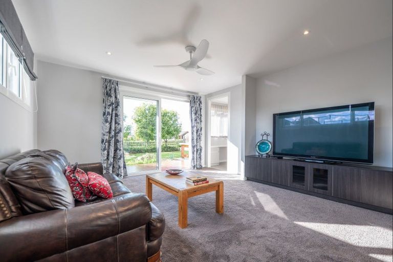 Photo of property in 1 Moemoea Place, Cambridge, 3434