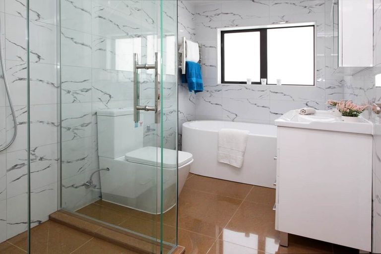 Photo of property in 178a Old Wairoa Road, Papakura, 2110