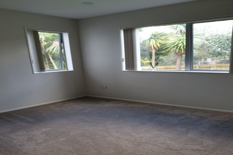 Photo of property in 218b Metcalfe Road, Ranui, Auckland, 0612