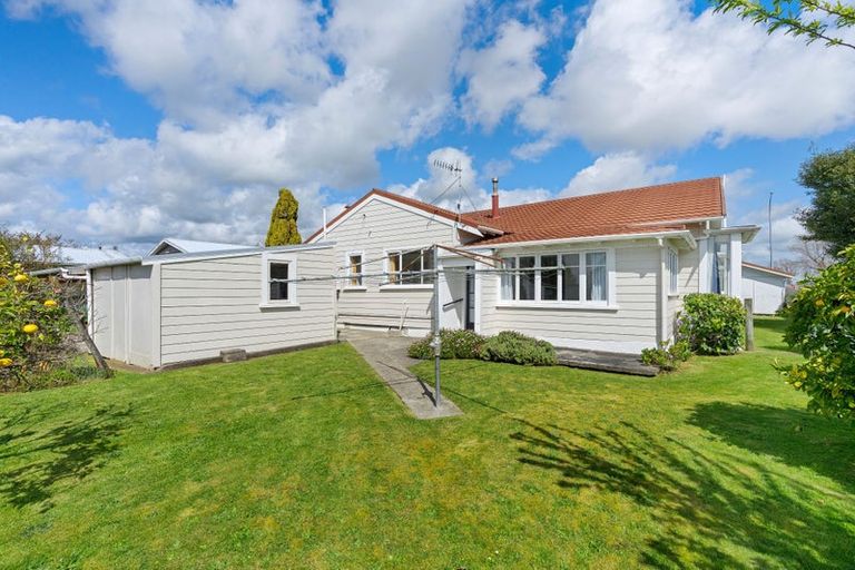 Photo of property in 30 Victoria Street, Levin, 5510