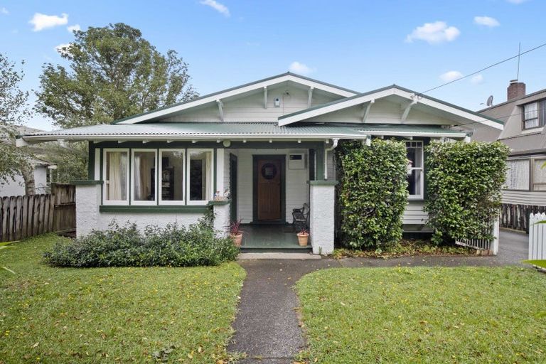 Photo of property in 43a Hall Street, Pukekohe, 2120