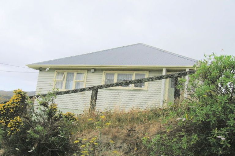 Photo of property in 123 Mornington Road, Brooklyn, Wellington, 6021