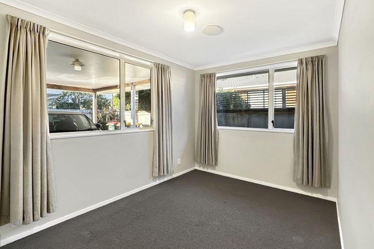 Photo of property in 2/34 Montgomery Street, Stokes Valley, Lower Hutt, 5019