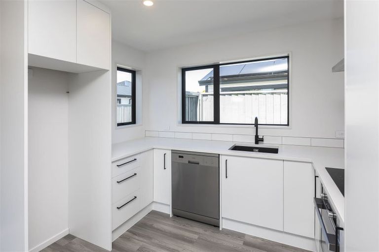 Photo of property in 4/271 Innes Road, Mairehau, 8052