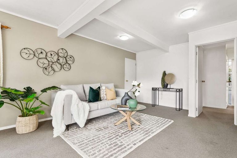 Photo of property in 11a Central Park Drive, Te Atatu South, Auckland, 0610