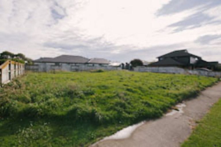 Photo of property in 18 Pegasus Place, Kelvin Grove, Palmerston North, 4414