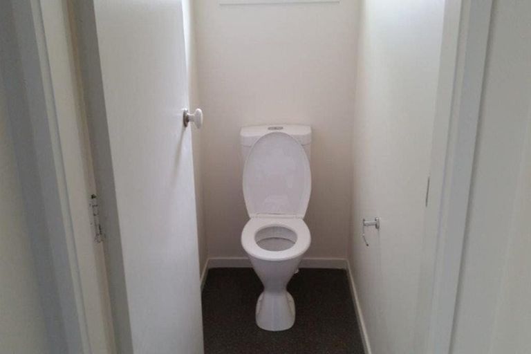 Photo of property in 8 Harold Grove, Stokes Valley, Lower Hutt, 5019