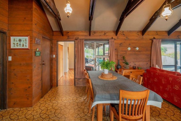 Photo of property in 16 Vista Paku, Pauanui, Hikuai, 3579