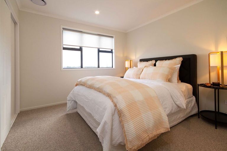 Photo of property in 230 Park Estate Road, Rosehill, Papakura, 2113