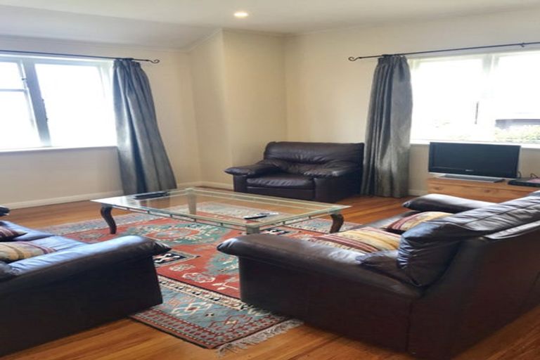 Photo of property in 33 Benares Street, Khandallah, Wellington, 6035