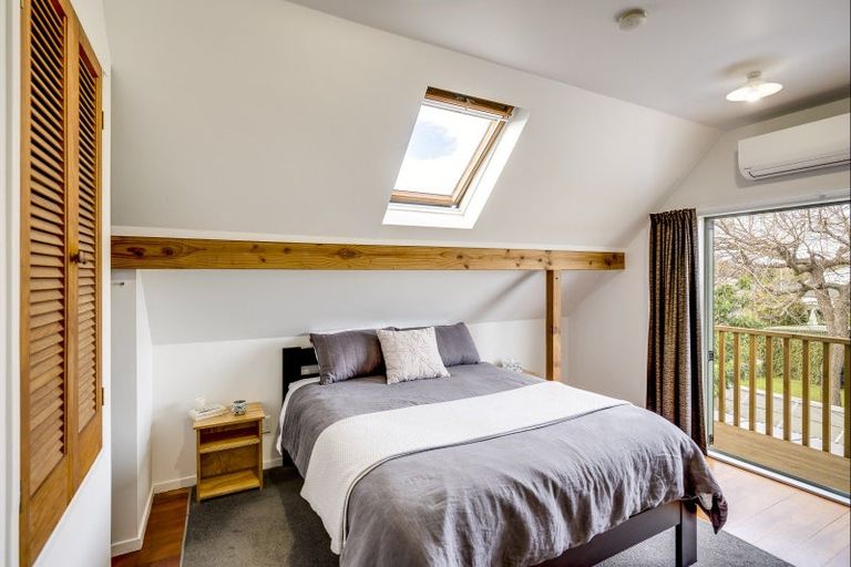 Photo of property in 205b Grove Road, Mayfair, Hastings, 4122