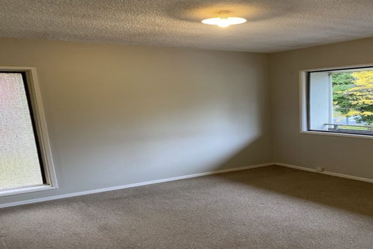 Photo of property in 2/12 Oakley Avenue, Claudelands, Hamilton, 3214