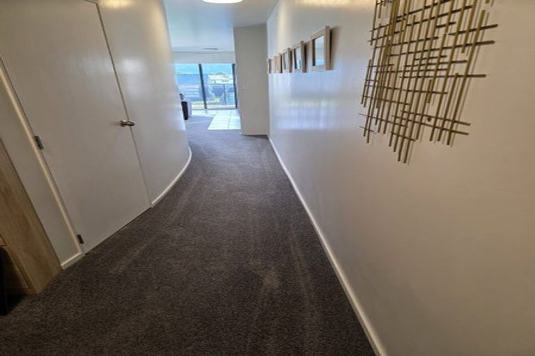 Photo of property in 105u1c Aickin Road, Whangamata, 3620