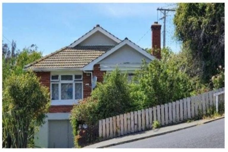 Photo of property in 5 Osborne Terrace, Mornington, Dunedin, 9011