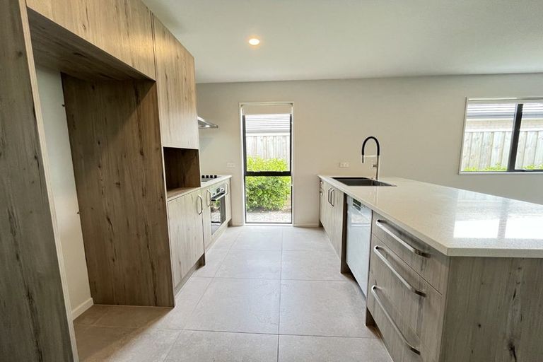 Photo of property in 39 Lady Isaac Drive, Rolleston, 7615