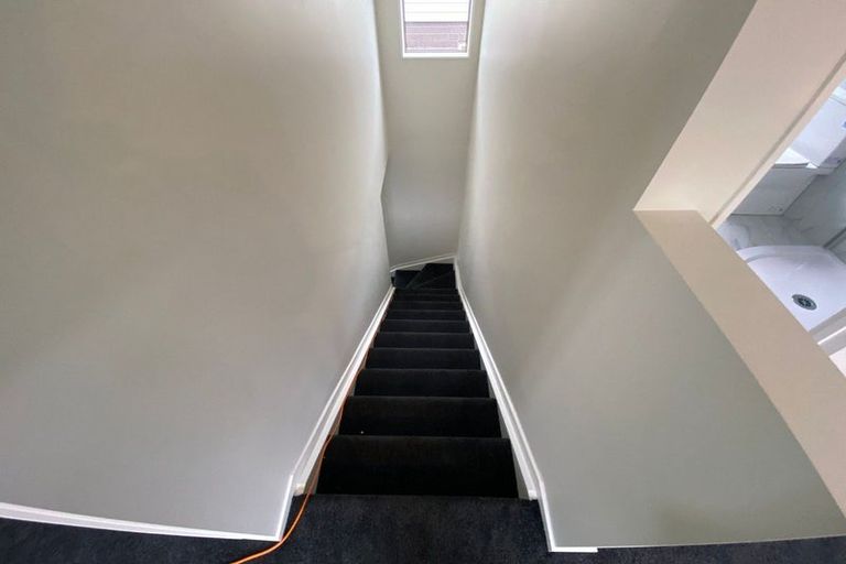 Photo of property in 15b Halswell Street, Mangere East, Auckland, 2024