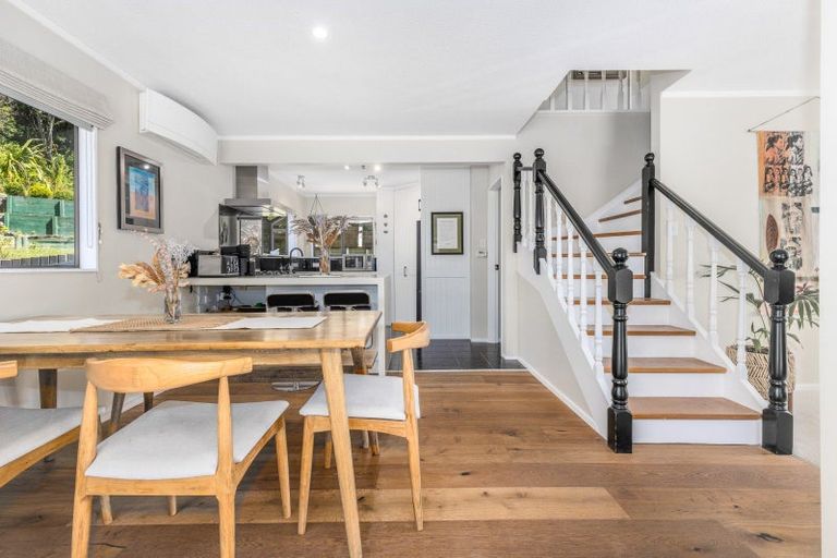 Photo of property in 40 Postgate Drive, Whitby, Porirua, 5024