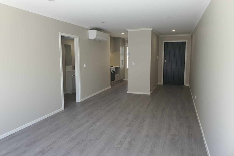 Photo of property in 6a Te Whiti Grove, Waterloo, Lower Hutt, 5011