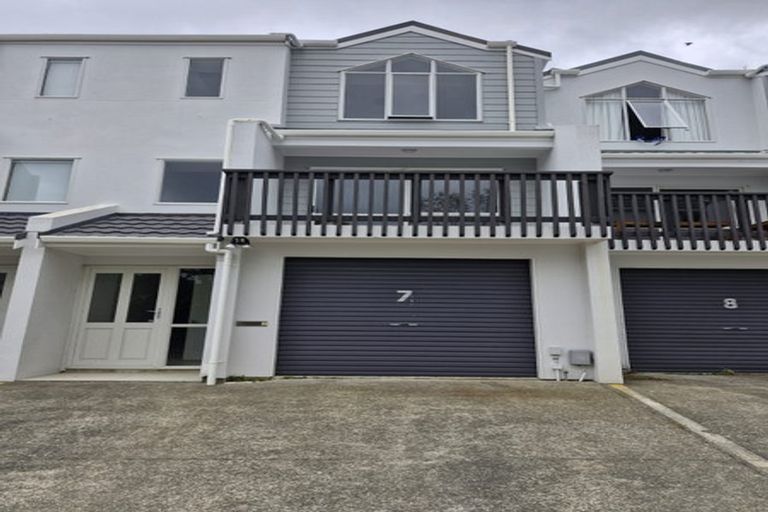 Photo of property in 33u7 Hiropi Street, Newtown, Wellington, 6021