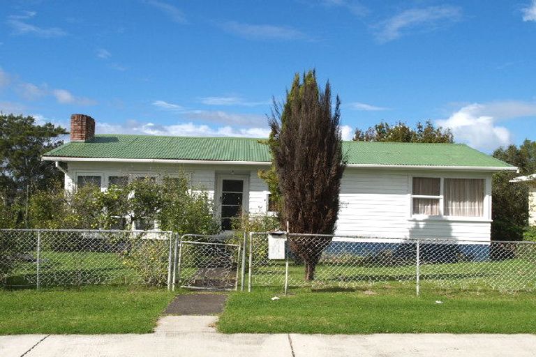 Photo of property in 5 Luke Place, Otara, Auckland, 2023