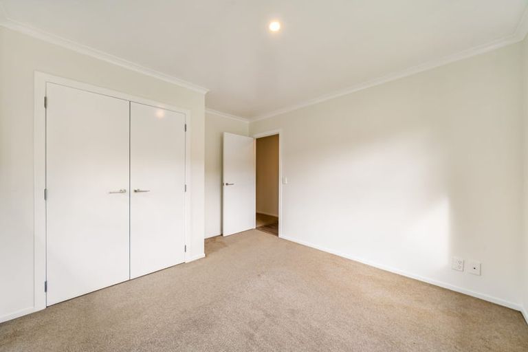 Photo of property in 75 Farmer Crescent, Taita, Lower Hutt, 5011