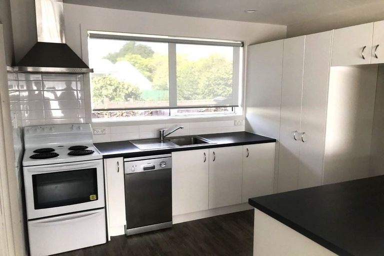 Photo of property in 145 Grahams Road, Burnside, Christchurch, 8053