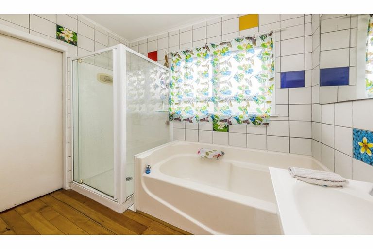 Photo of property in 135 Old Wairoa Road, Papakura, 2110