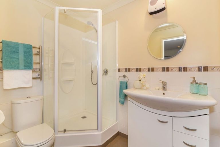 Photo of property in 49 Arahiwi Grove, Tirohanga, Lower Hutt, 5010