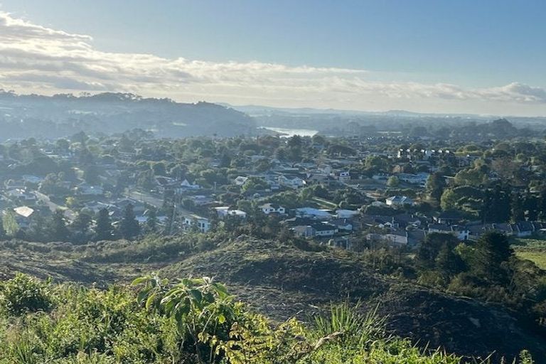 Photo of property in 20b Cambridge Road, Riverhead, 0820