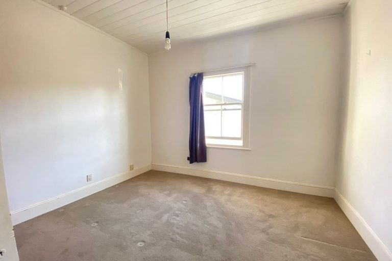 Photo of property in 57a King Street, Taradale, Napier, 4112