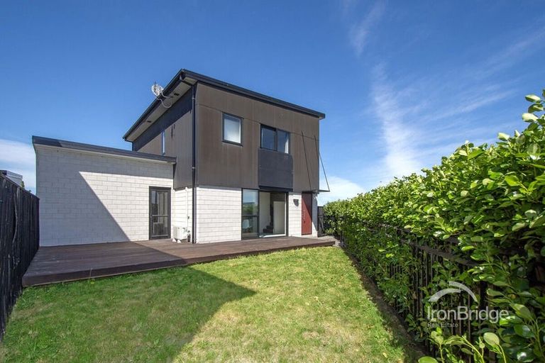 Photo of property in 30 Brian Keogh Lane, Wigram, Christchurch, 8025