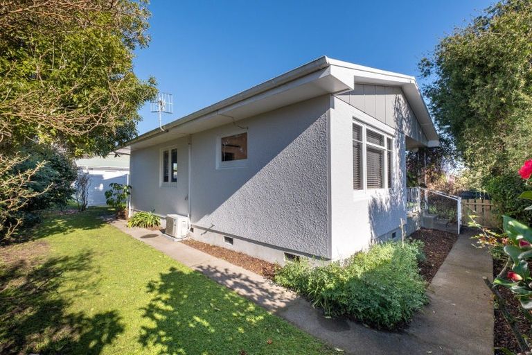 Photo of property in 4b Guthrie Road, Havelock North, 4130