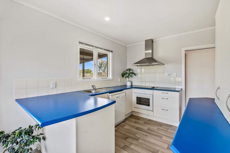 Photo of property in 19 Sherwood Road, Onerahi, Whangarei, 0110