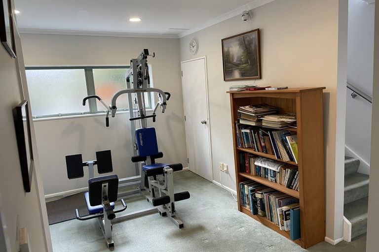 Photo of property in 255 Golf Road, Titirangi, Auckland, 0604