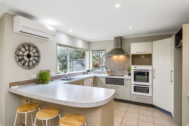 Photo of property in 89 Park Avenue, Waikanae, 5036