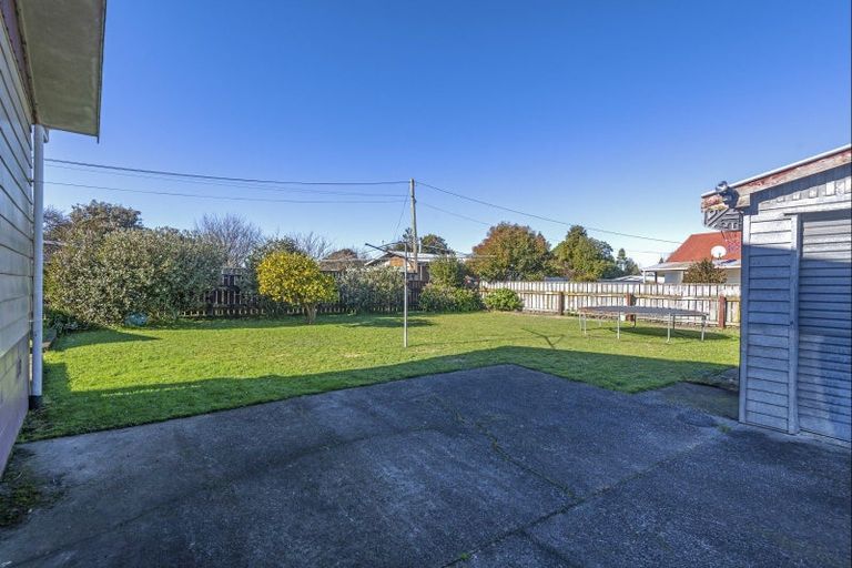 Photo of property in 21 Flower Street, Bulls, 4818