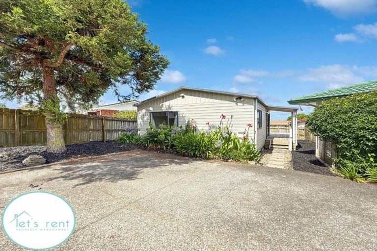 Photo of property in 21 Jandell Crescent, Bucklands Beach, Auckland, 2014