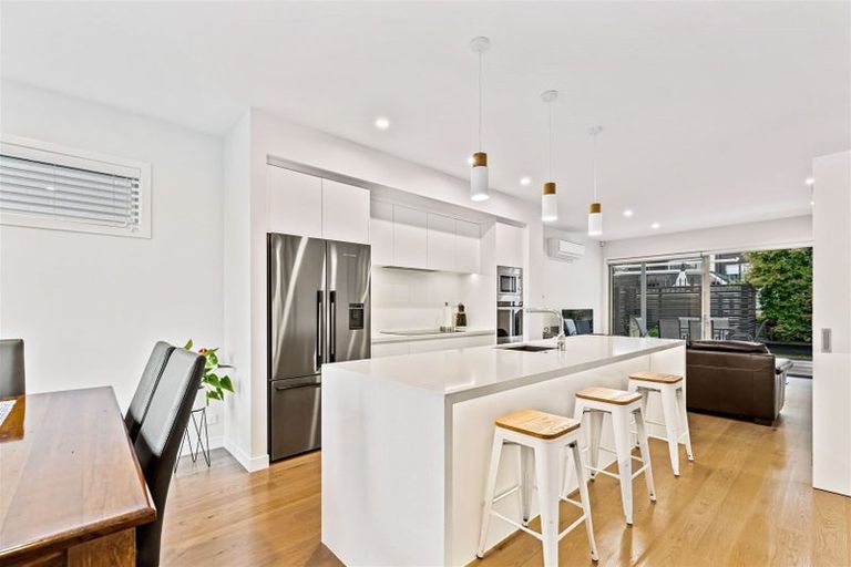 Photo of property in 6 Catalina Drive, Hobsonville, Auckland, 0616